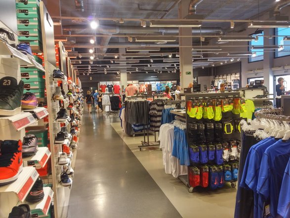 Nike Factory Mallorca: dirección, 🛒 opiniones de clientes, horarios y número de teléfono (Tiendas en Islas Baleares) | Nicelocal.es
