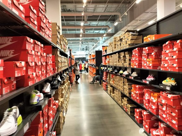 Nike Factory Barcelona: dirección, 🛒 de clientes, horarios número de teléfono (Tiendas en Cataluña) | Nicelocal.es