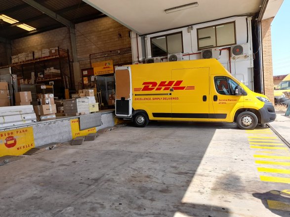 lento enfermo Barón DHL Express: opiniones, fotos, número de teléfono y dirección de Servicios  para el hogar (Huelva) | Nicelocal.es