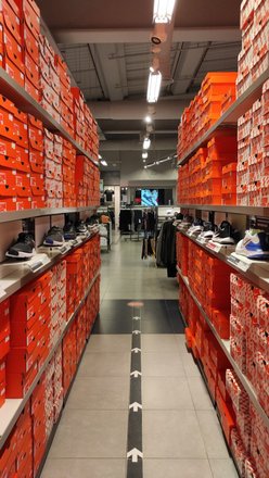 Nike Factory Store Sevilla: dirección, 🛒 opiniones de clientes, y de teléfono (Tiendas en Andalucía) | Nicelocal.es