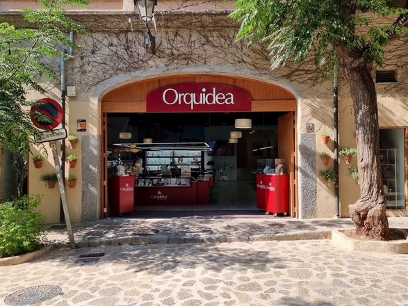 Orquidea Pearls Shop – clothing and shoe store in Balearic Islands,  reviews, prices – Nicelocal